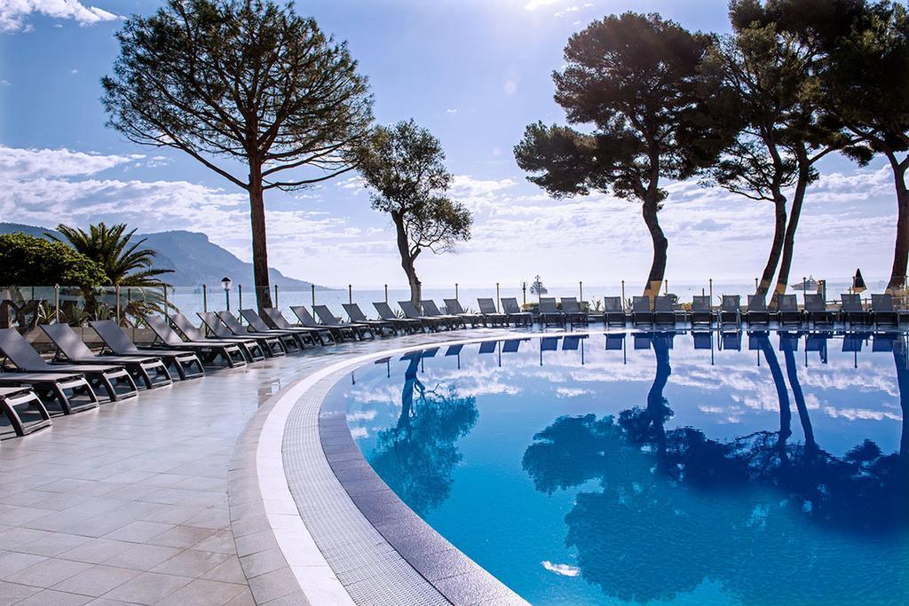 Hôtel Vacances Bleues Delcloy Saint-Jean-Cap-Ferrat Exterior foto